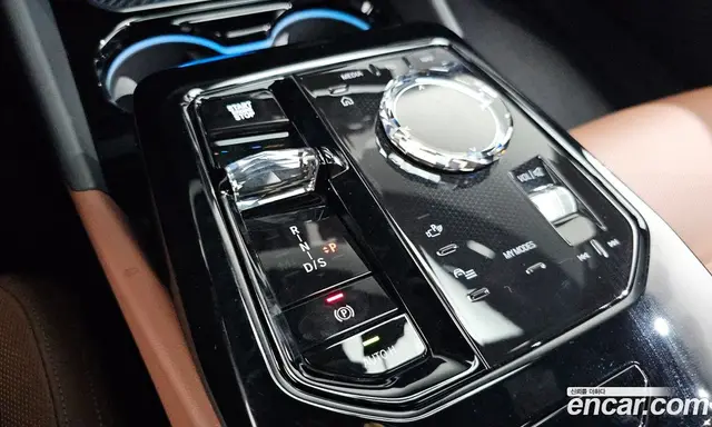 BMW 5 серия 2025 2.0 автомат (гидро), миниатюра 9 BMW 5 серия 2025 2.0 автомат (гидро), миниатюра 9