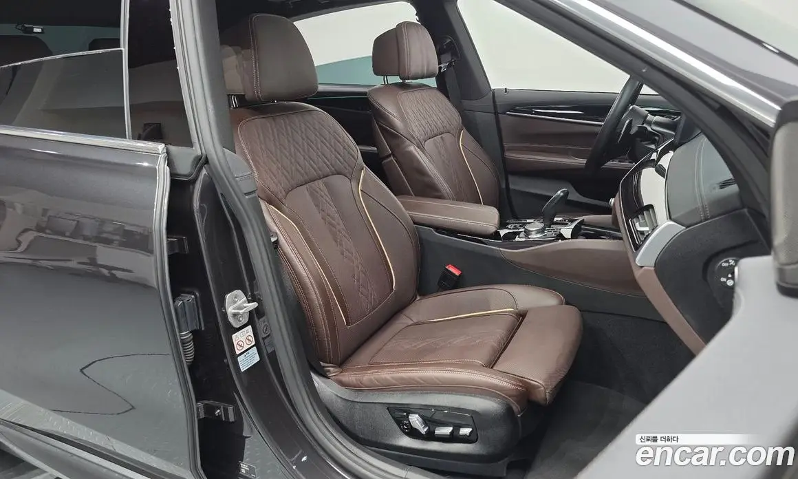 BMW 6 серия 2024 3.0 автомат (гидро), фото 12 BMW 6 серия 2024 3.0 автомат (гидро), фото 12