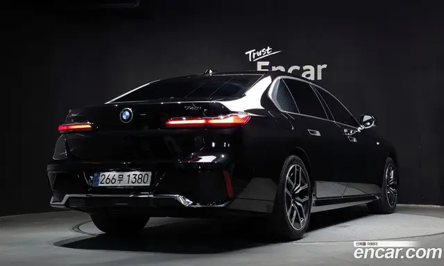 BMW 7 серия 2025 3.0 автомат (гидро), миниатюра 2 BMW 7 серия 2025 3.0 автомат (гидро), миниатюра 2