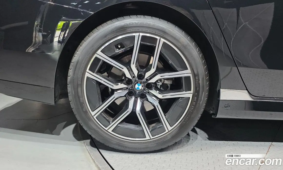 BMW 7 серия 2025 3.0 автомат (гидро), фото 5 BMW 7 серия 2025 3.0 автомат (гидро), фото 5