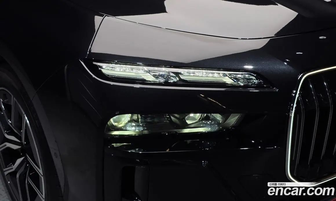 BMW 7 серия 2025 3.0 автомат (гидро), фото 8 BMW 7 серия 2025 3.0 автомат (гидро), фото 8