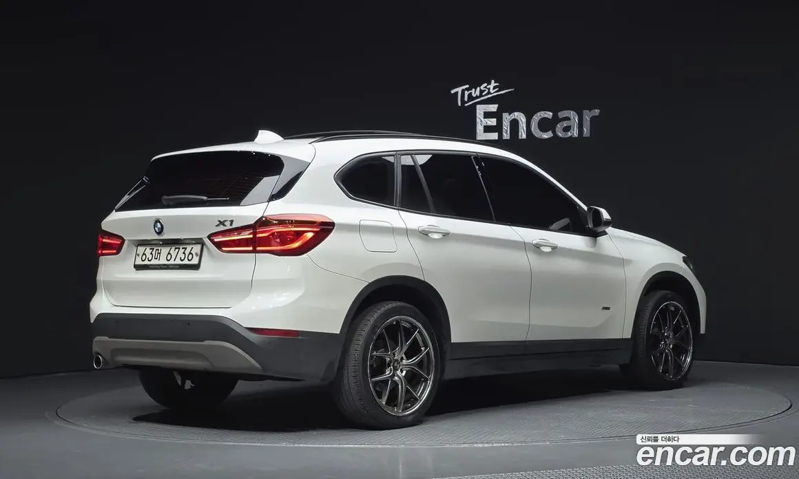 BMW X1 2016 2.0 автомат (гидро), фото 2 BMW X1 2016 2.0 автомат (гидро), фото 2