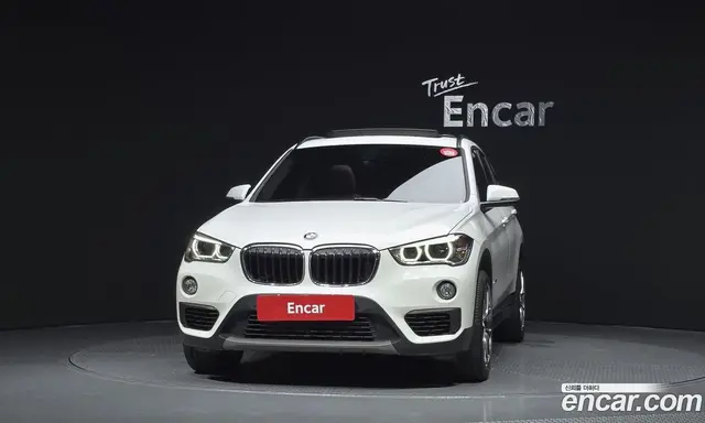 BMW X1 2016 2.0 автомат (гидро), миниатюра 3 BMW X1 2016 2.0 автомат (гидро), миниатюра 3