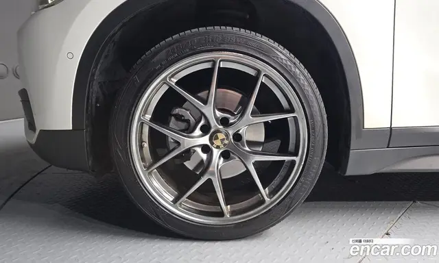 BMW X1 2016 2.0 автомат (гидро), миниатюра 5 BMW X1 2016 2.0 автомат (гидро), миниатюра 5