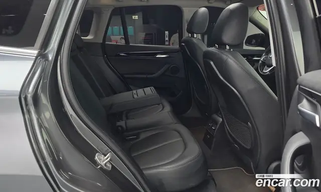 BMW X1 2022 2.0 автомат (гидро), миниатюра 12