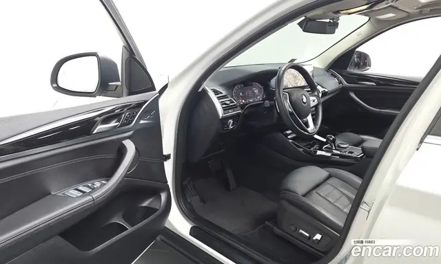 BMW X3 2022 2.0 автомат (гидро), миниатюра 10