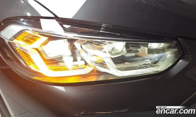 BMW X3 2022 2.0 автомат (гидро), миниатюра 8