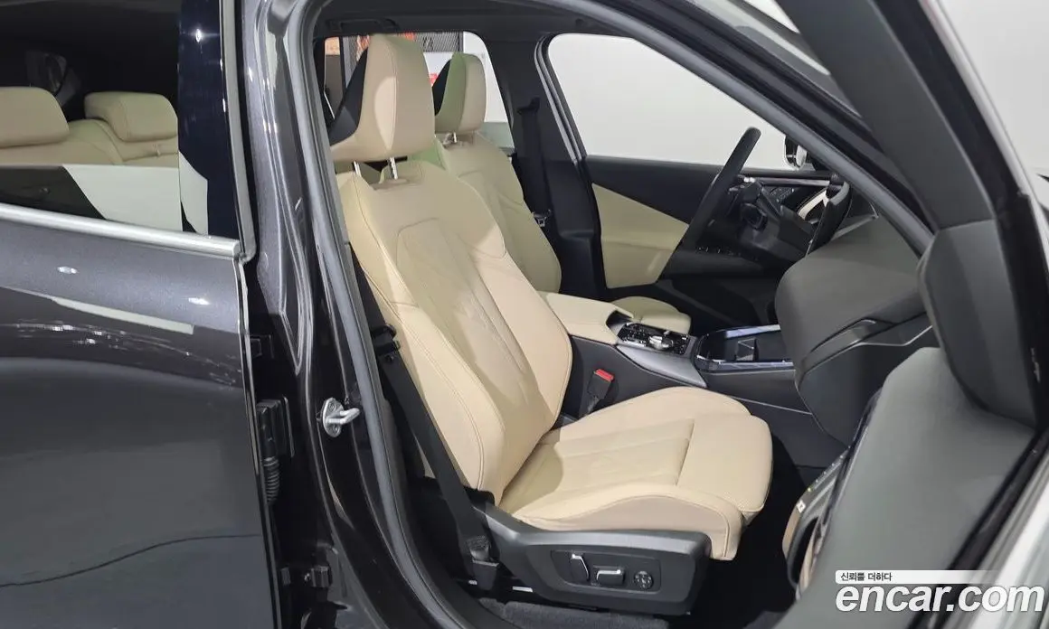 BMW X3 2025 2.0 автомат (гидро), фото 12