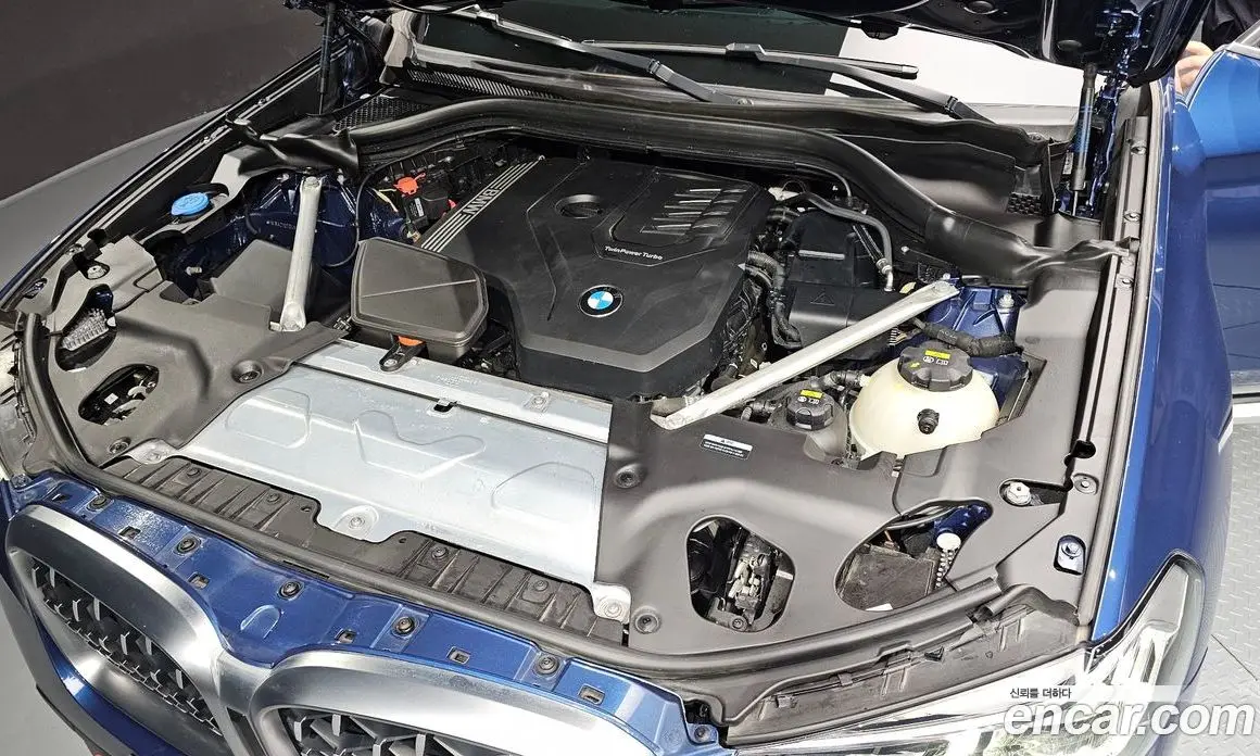BMW X4 2022 2.0 автомат (гидро), фото 6