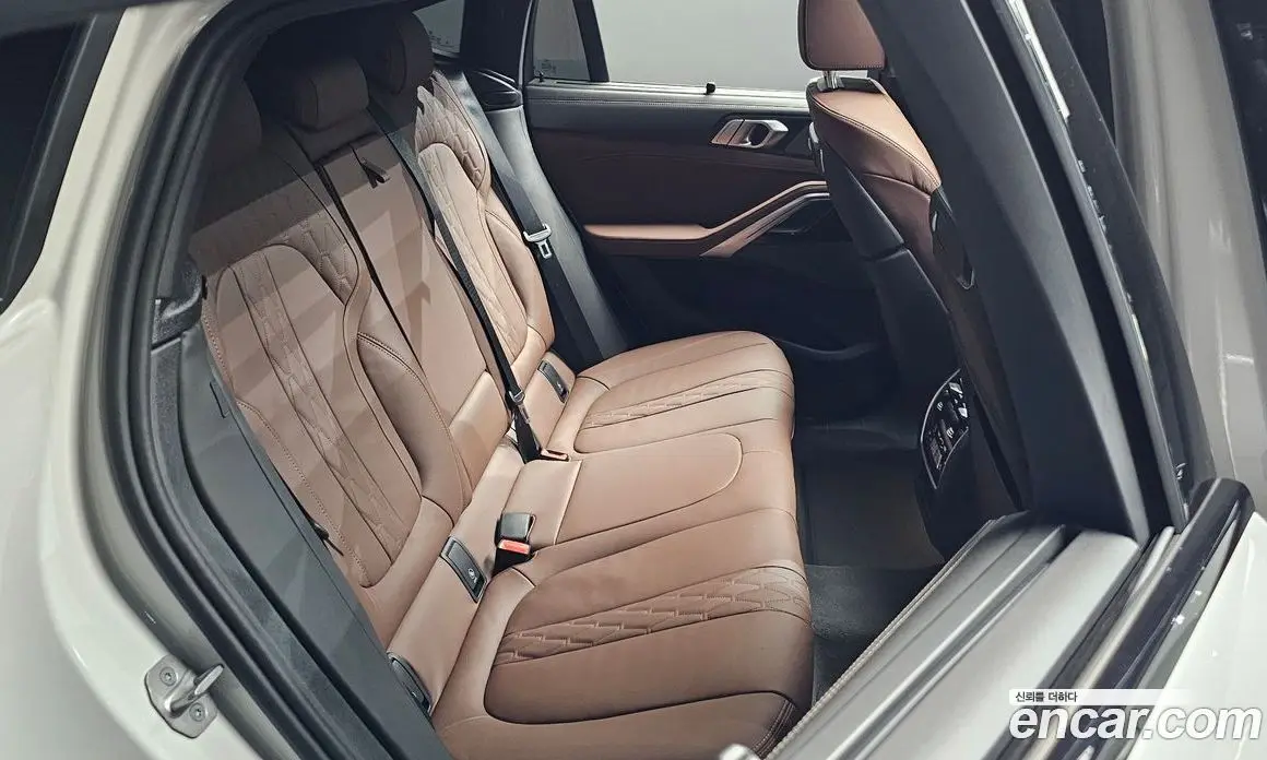 BMW X6 2023 3.0 автомат (гидро), фото 17 BMW X6 2023 3.0 автомат (гидро), фото 17