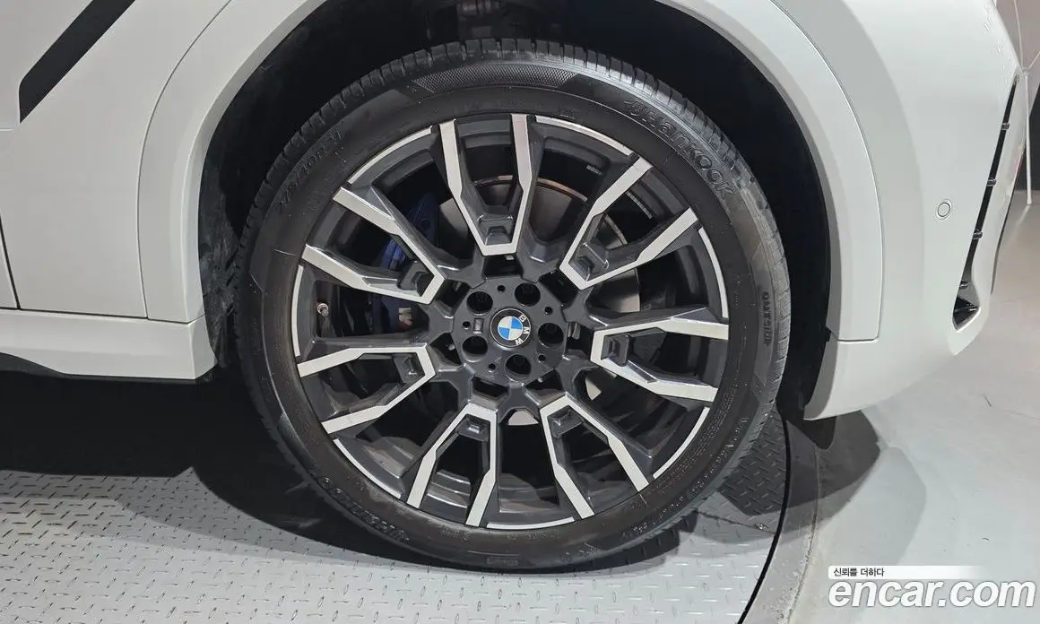 BMW X6 2023 3.0 автомат (гидро), фото 7 BMW X6 2023 3.0 автомат (гидро), фото 7