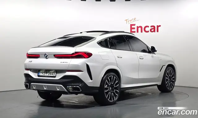 BMW X6 2024 3.0 автомат (гидро), миниатюра 2