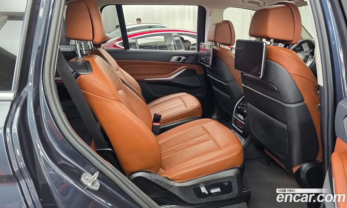 BMW X7 2022 3.0 автомат (гидро), фото 18 BMW X7 2022 3.0 автомат (гидро), фото 18