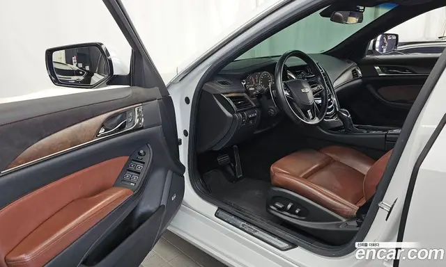 Cadillac CTS 2015 2.0 автомат (гидро), миниатюра 10 Cadillac CTS 2015 2.0 автомат (гидро), миниатюра 10