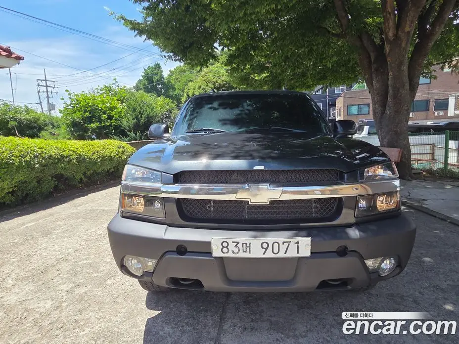 Chevrolet Avalanche 2003 5.3 автомат (гидро), фото 2 Chevrolet Avalanche 2003 5.3 автомат (гидро), фото 2