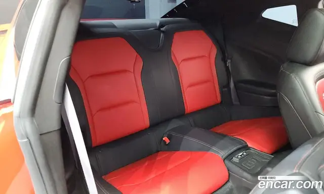 Chevrolet Camaro 2017 6.2 автомат (гидро), миниатюра 11 Chevrolet Camaro 2017 6.2 автомат (гидро), миниатюра 11