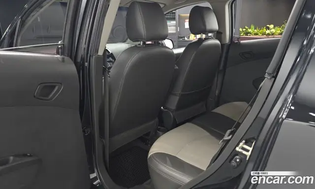 Chevrolet Spark 2012 1.0 автомат (гидро), миниатюра 11 Chevrolet Spark 2012 1.0 автомат (гидро), миниатюра 11