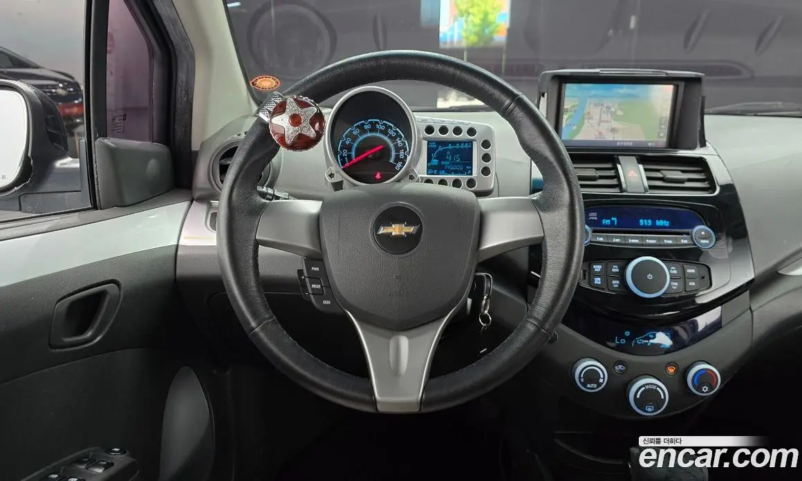 Chevrolet Spark 2012 1.0 автомат (гидро), фото 12 Chevrolet Spark 2012 1.0 автомат (гидро), фото 12