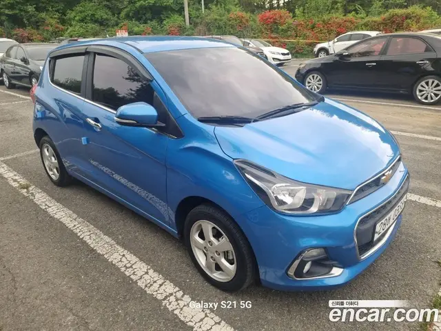 Chevrolet Spark 2016 1.0 автомат (гидро), миниатюра 2