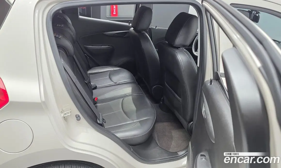 Chevrolet Spark 2016 1.0 автомат (гидро), фото 18 Chevrolet Spark 2016 1.0 автомат (гидро), фото 18