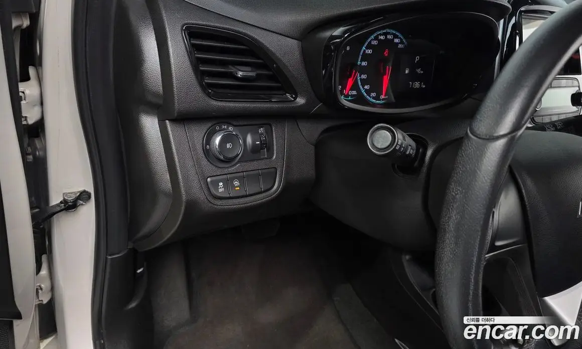 Chevrolet Spark 2016 1.0 автомат (гидро), фото 23 Chevrolet Spark 2016 1.0 автомат (гидро), фото 23