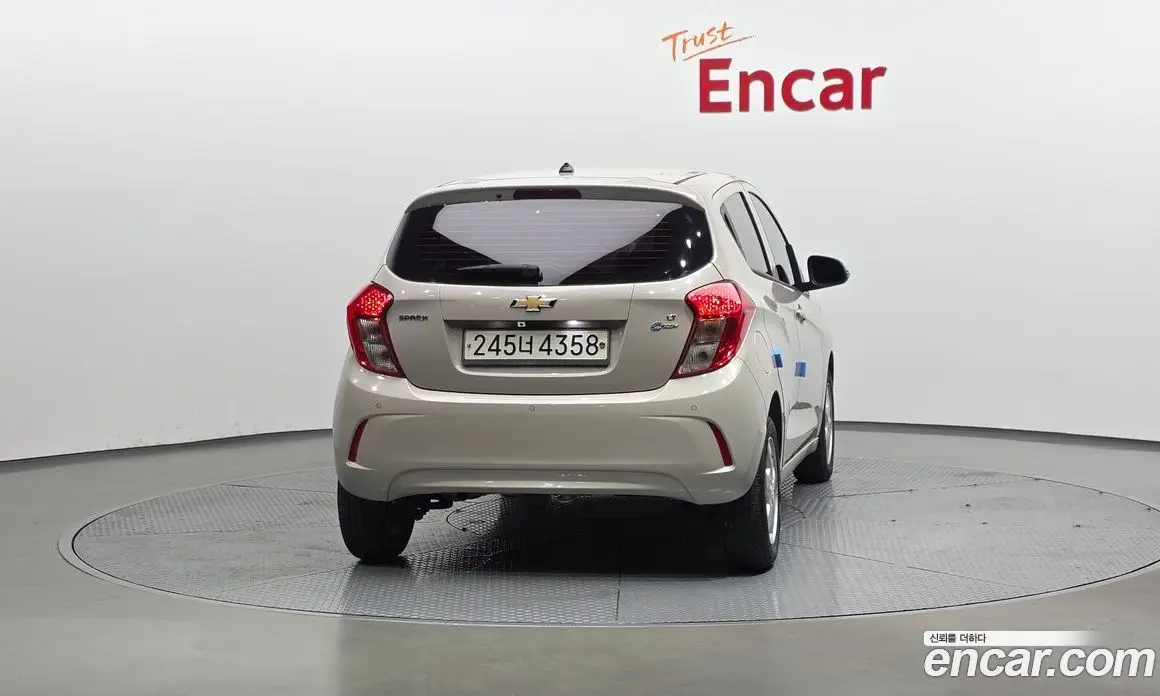 Chevrolet Spark 2016 1.0 автомат (гидро), фото 4 Chevrolet Spark 2016 1.0 автомат (гидро), фото 4