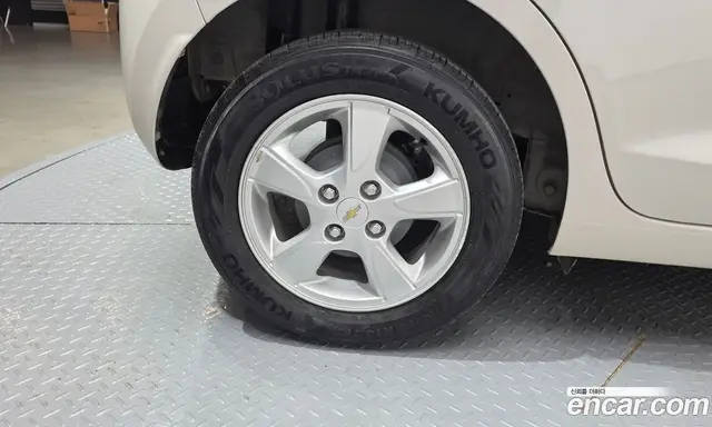 Chevrolet Spark 2016 1.0 автомат (гидро), миниатюра 5 Chevrolet Spark 2016 1.0 автомат (гидро), миниатюра 5