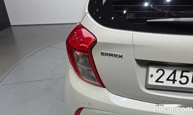 Chevrolet Spark 2016 1.0 автомат (гидро), миниатюра 9 Chevrolet Spark 2016 1.0 автомат (гидро), миниатюра 9