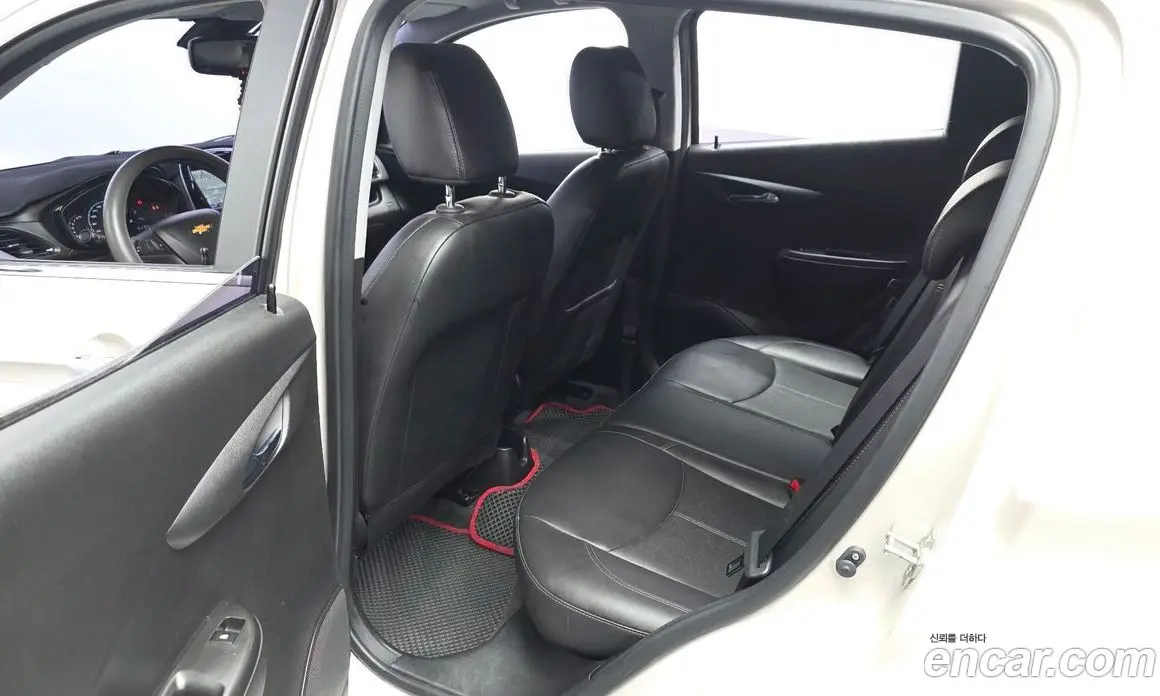 Chevrolet Spark 2016 1.0 автомат (гидро), фото 16 Chevrolet Spark 2016 1.0 автомат (гидро), фото 16