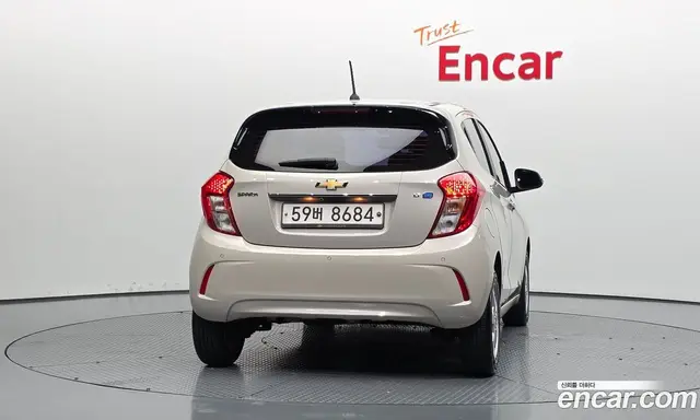 Chevrolet Spark 2016 1.0 автомат (гидро), миниатюра 4 Chevrolet Spark 2016 1.0 автомат (гидро), миниатюра 4