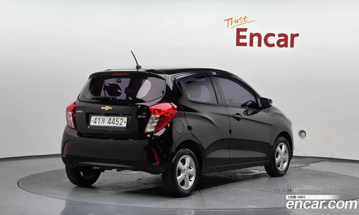Chevrolet Spark 2016 1.0 автомат (гидро), фото 2 Chevrolet Spark 2016 1.0 автомат (гидро), фото 2