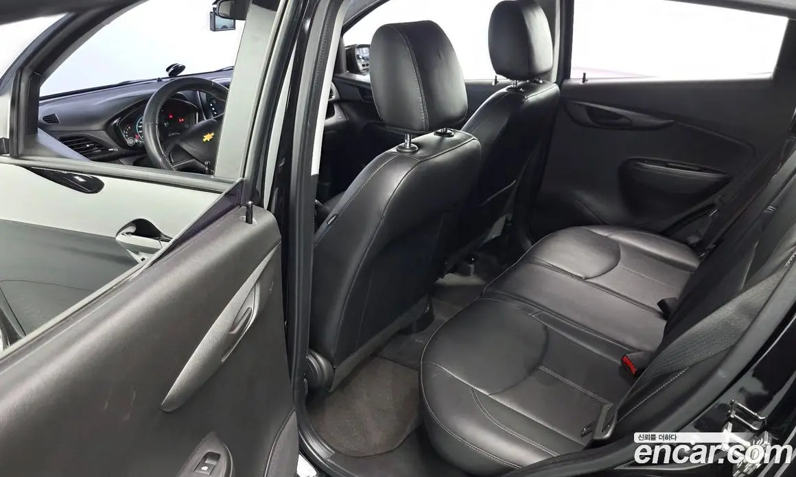 Chevrolet Spark 2016 1.0 автомат (гидро), фото 17 Chevrolet Spark 2016 1.0 автомат (гидро), фото 17