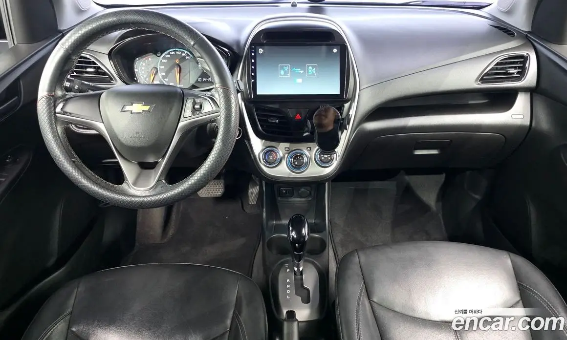 Chevrolet Spark 2016 1.0 автомат (гидро), фото 10 Chevrolet Spark 2016 1.0 автомат (гидро), фото 10