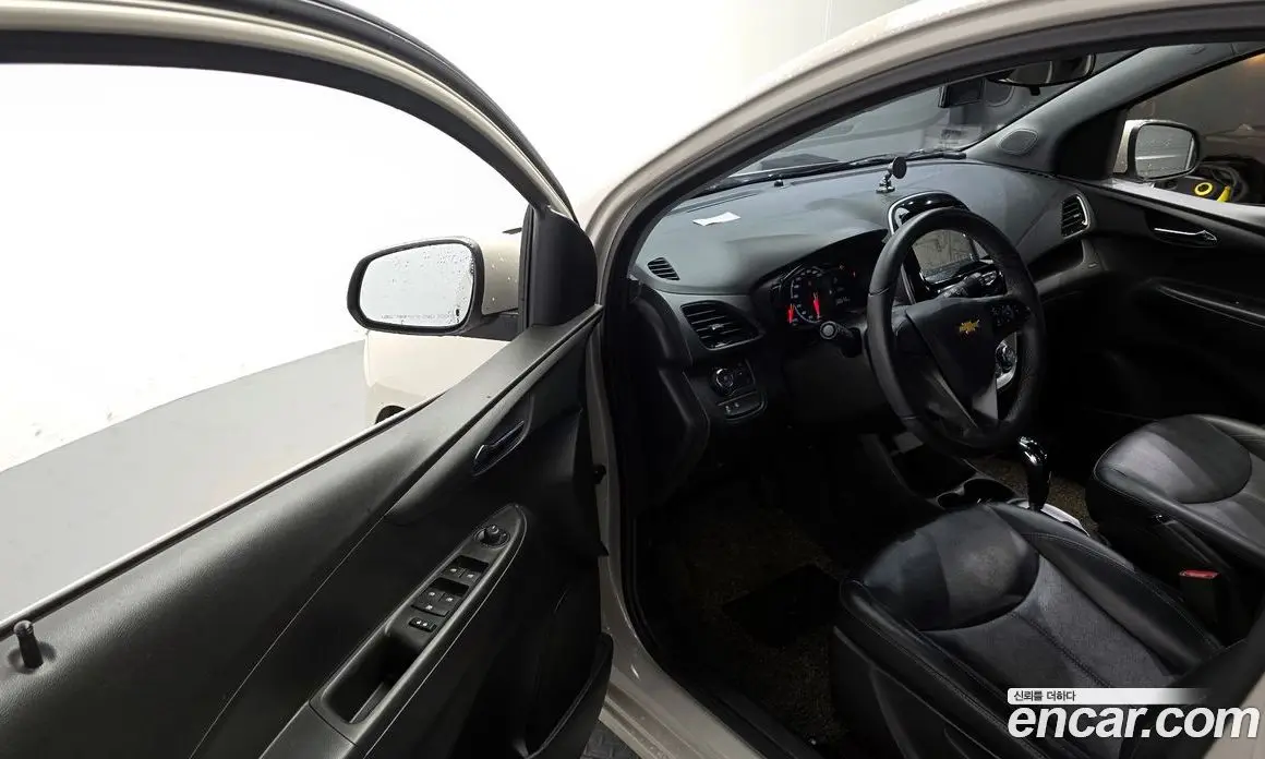 Chevrolet Spark 2017 1.0 автомат (гидро), фото 13