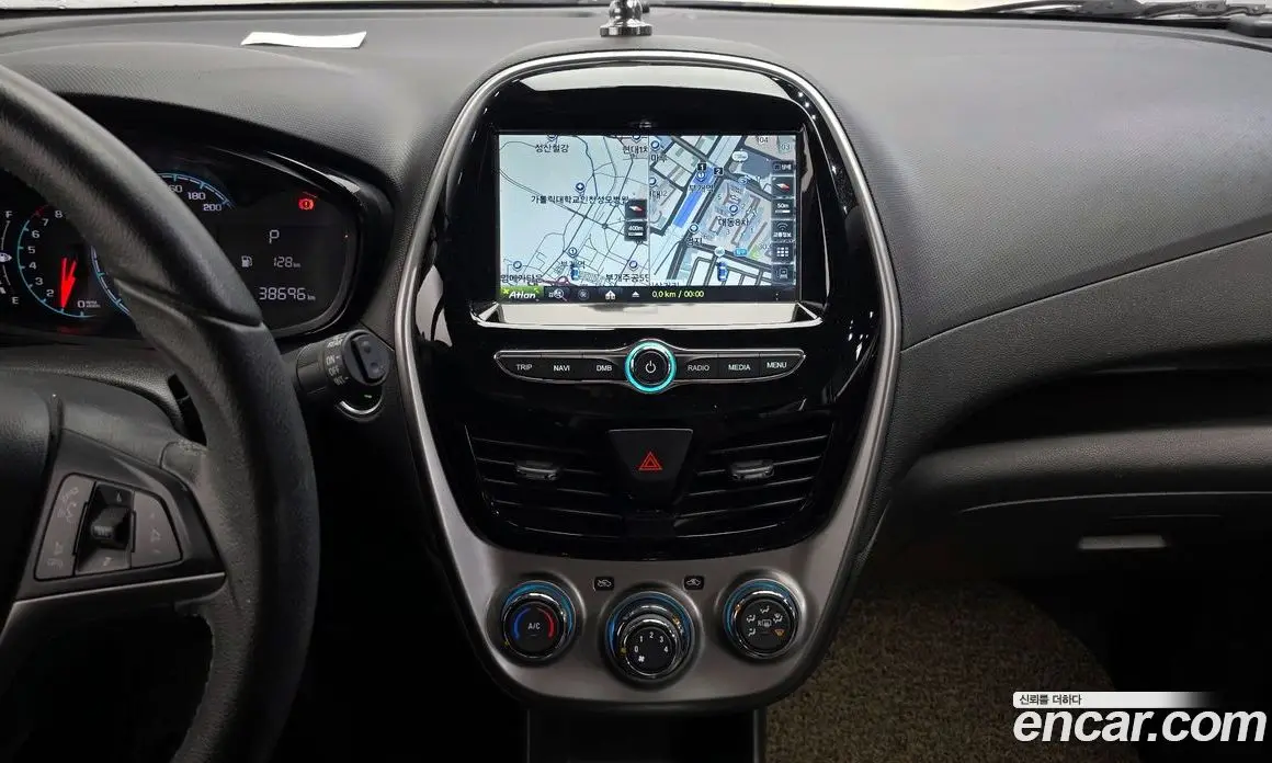 Chevrolet Spark 2017 1.0 автомат (гидро), фото 21