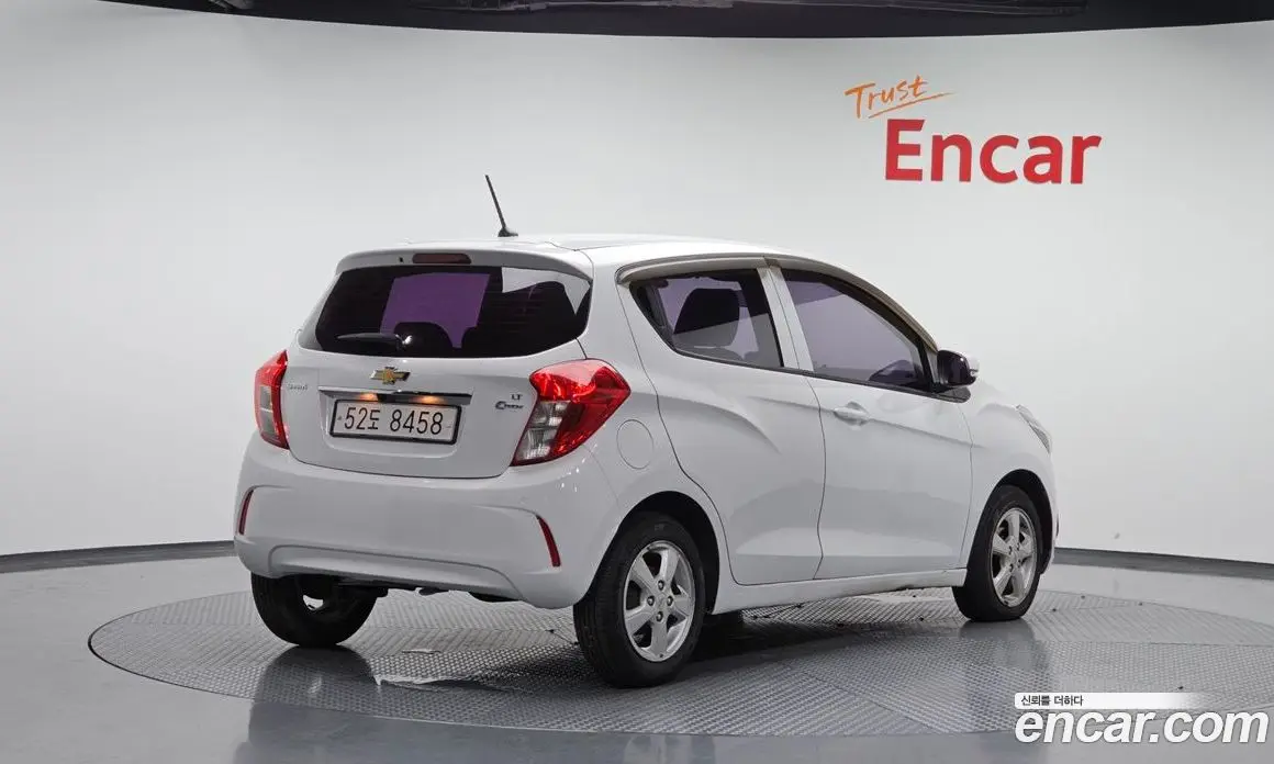 Chevrolet Spark 2017 1.0 автомат (гидро), фото 2 Chevrolet Spark 2017 1.0 автомат (гидро), фото 2