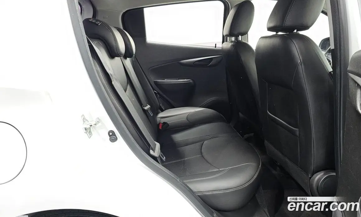 Chevrolet Spark 2017 1.0 автомат (гидро), фото 11 Chevrolet Spark 2017 1.0 автомат (гидро), фото 11