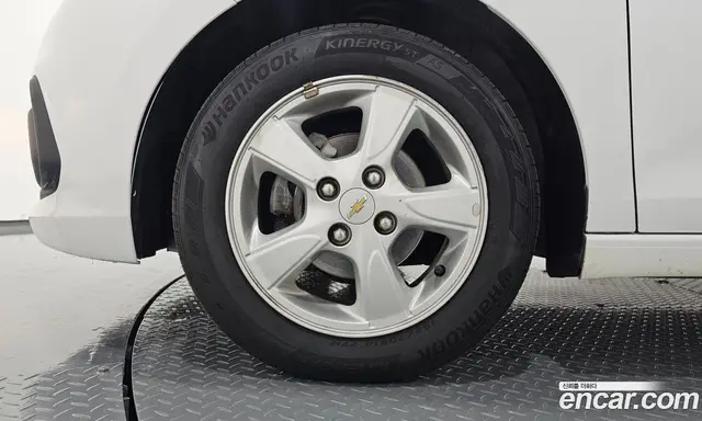 Chevrolet Spark 2017 1.0 автомат (гидро), миниатюра 5 Chevrolet Spark 2017 1.0 автомат (гидро), миниатюра 5