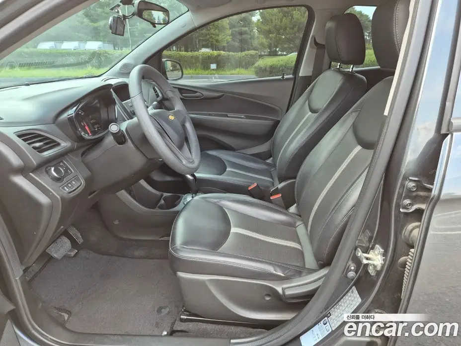 Chevrolet Spark 2018 1.0 автомат (гидро), фото 15