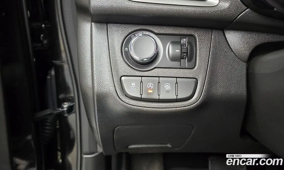 Chevrolet Spark 2019 1.0 автомат (гидро), фото 14