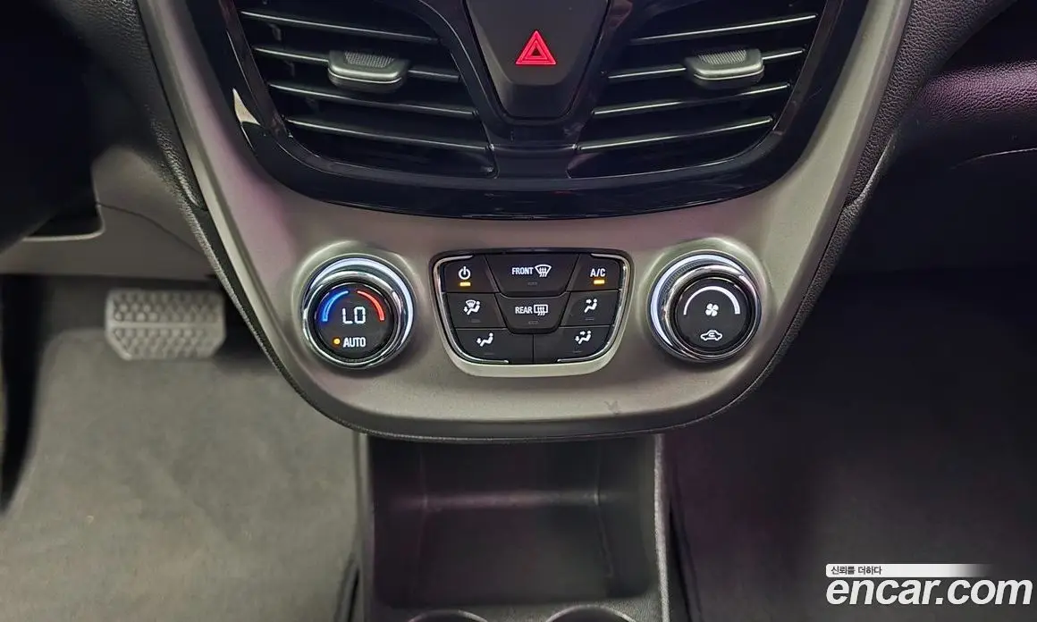 Chevrolet Spark 2019 1.0 автомат (гидро), фото 19