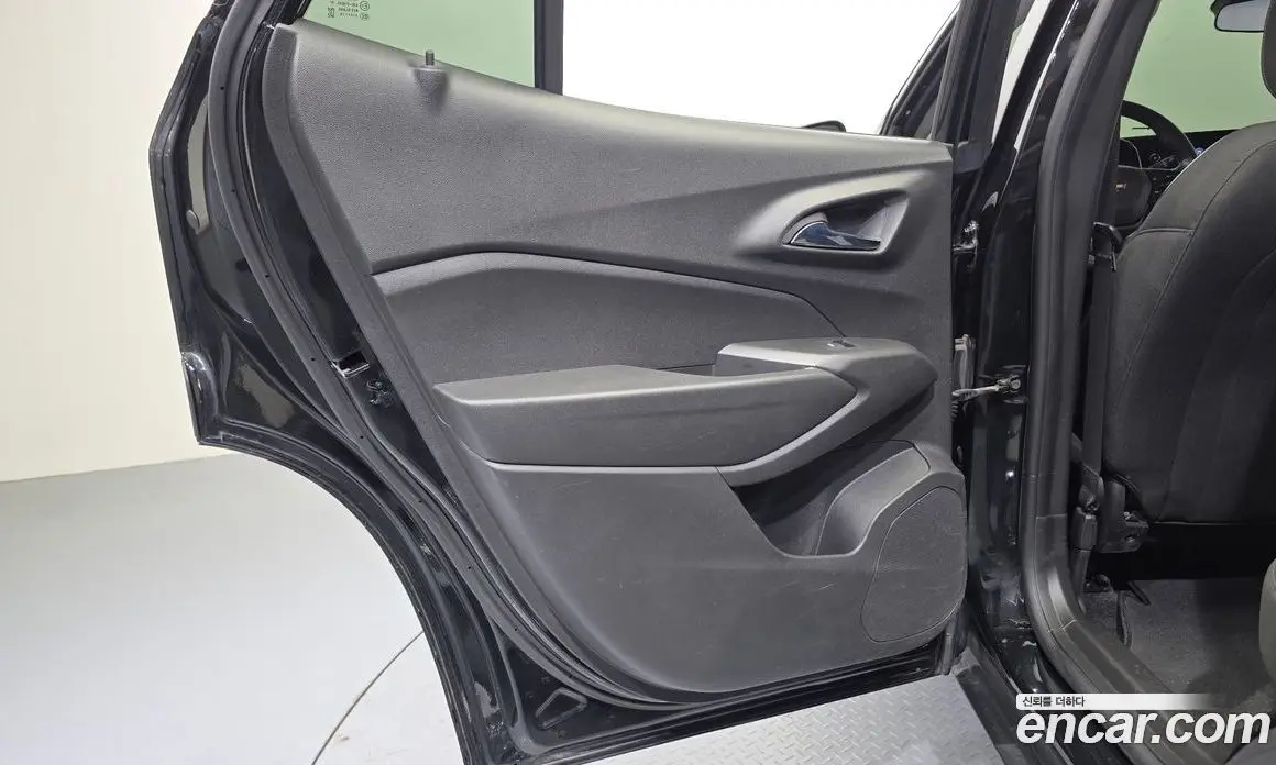 Chevrolet Trax 2023 1.2 автомат (гидро), фото 15