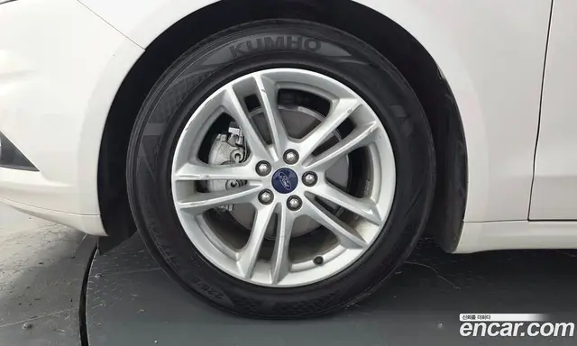 Ford Mondeo 2015 2.0 автомат (гидро), миниатюра 5 Ford Mondeo 2015 2.0 автомат (гидро), миниатюра 5