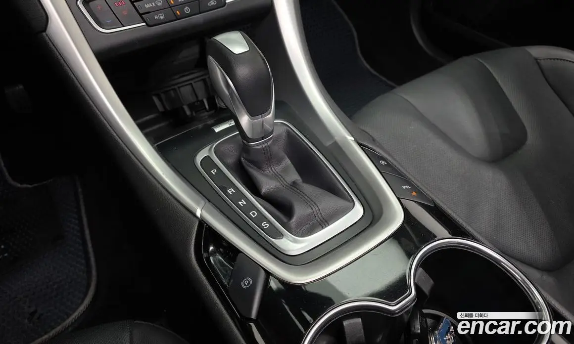 Ford Mondeo 2015 2.0 автомат (гидро), фото 9 Ford Mondeo 2015 2.0 автомат (гидро), фото 9