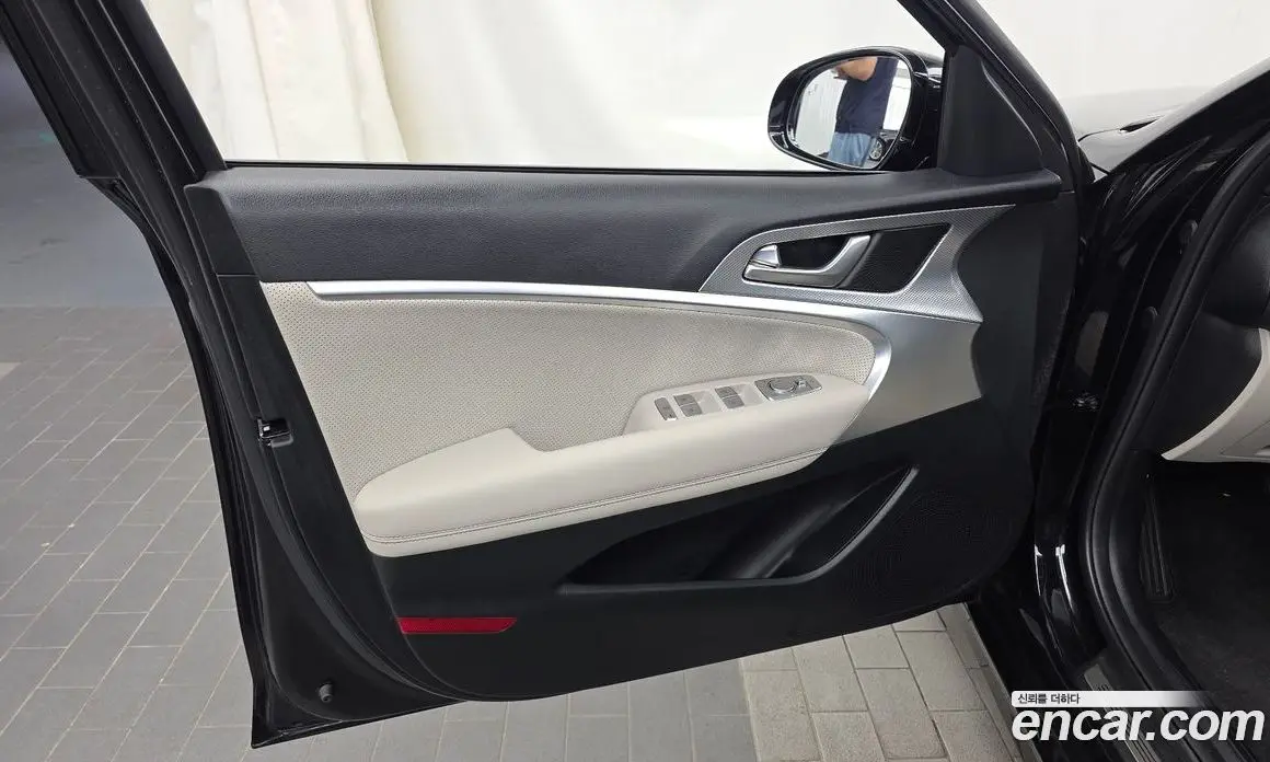 Genesis G70 2022 3.3 автомат (гидро), фото 14