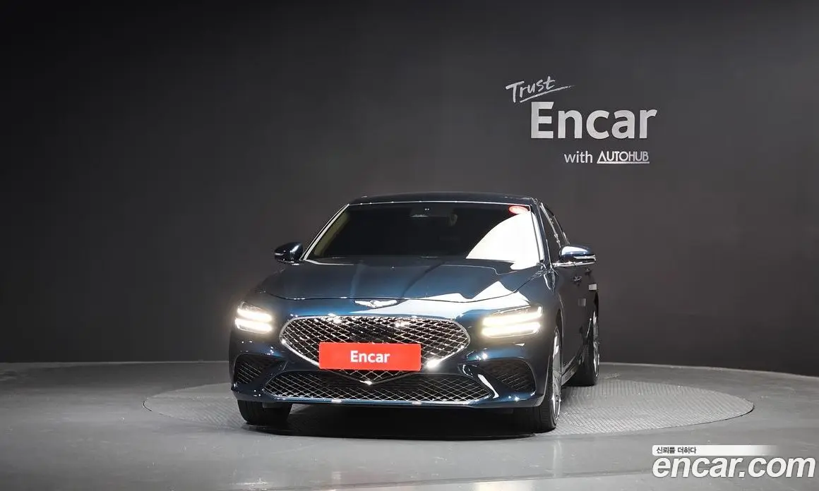 Genesis G70 2023 2.0 автомат (гидро), фото 3 Genesis G70 2023 2.0 автомат (гидро), фото 3