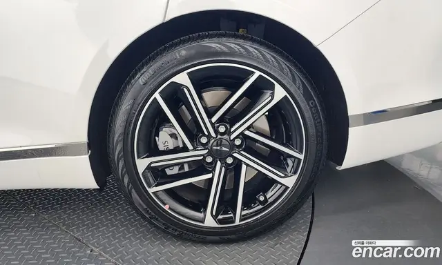 Genesis G80 2024 2.5 автомат (гидро), миниатюра 7 Genesis G80 2024 2.5 автомат (гидро), миниатюра 7
