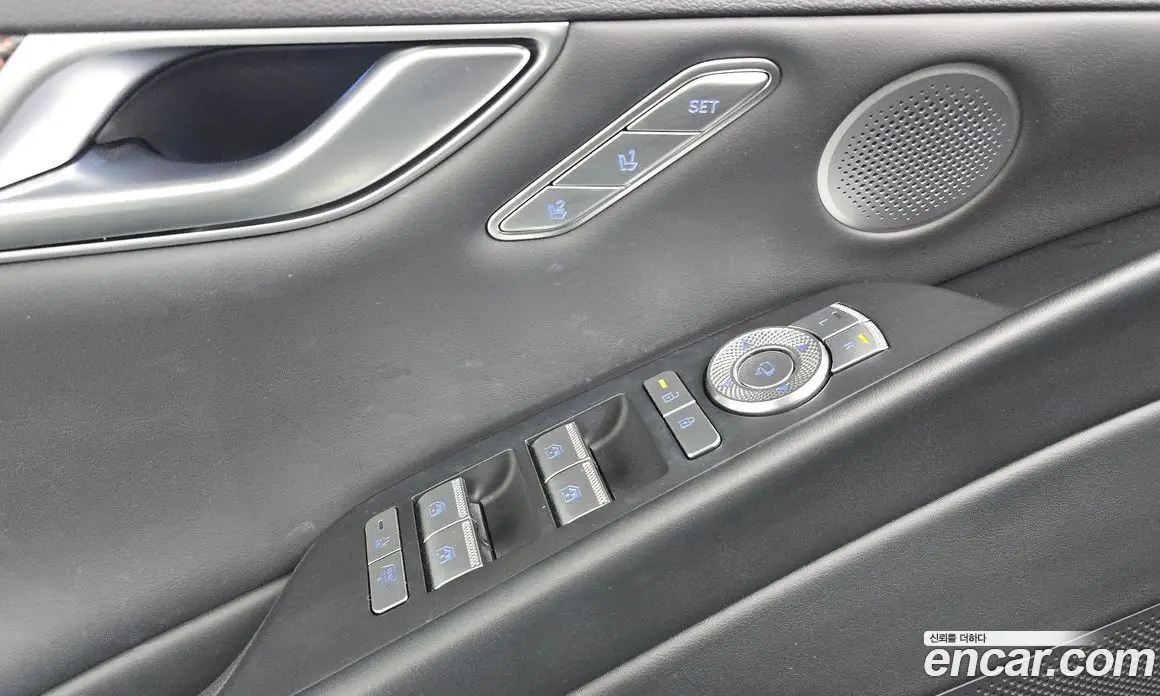 Genesis G80 2024 2.5 автомат (гидро), фото 30 Genesis G80 2024 2.5 автомат (гидро), фото 30