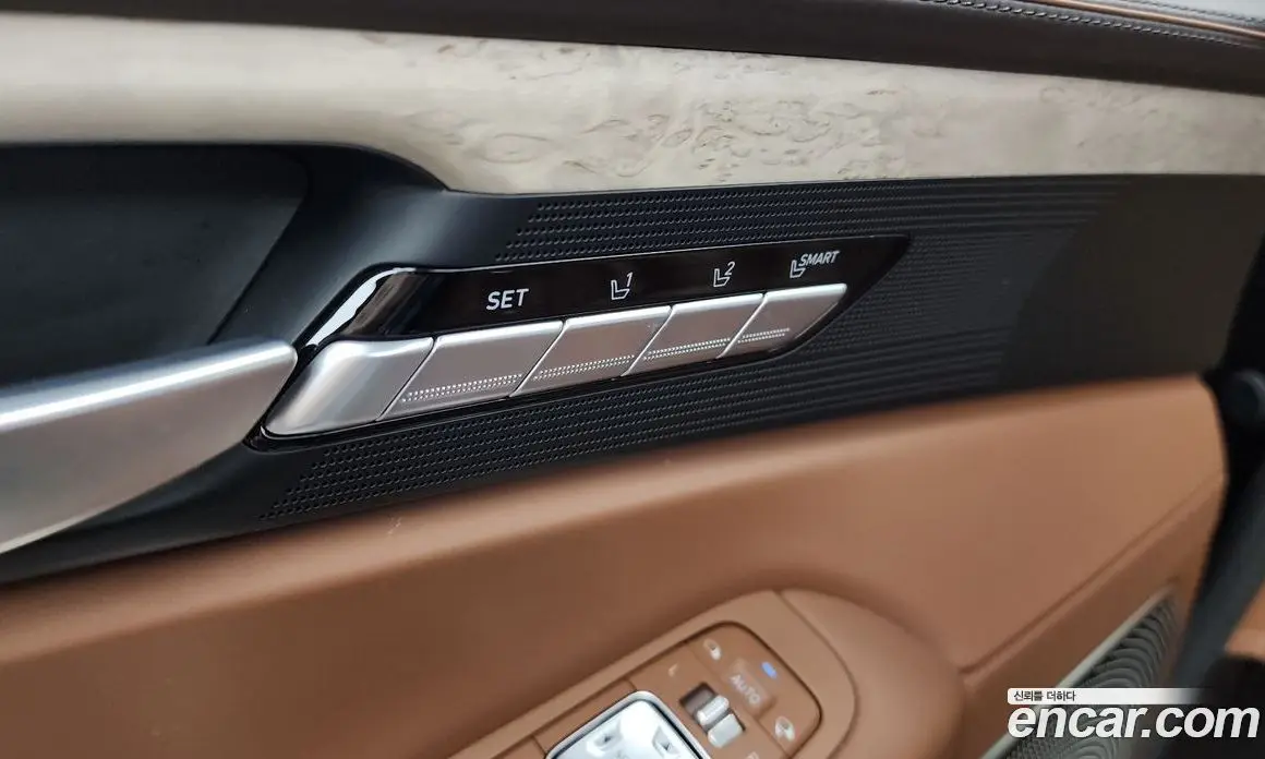 Genesis G90 2021 3.3 автомат (гидро), фото 35 Genesis G90 2021 3.3 автомат (гидро), фото 35