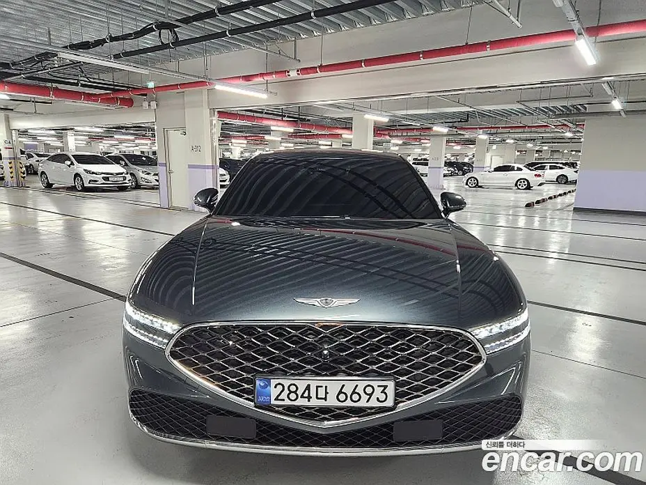 Genesis G90 2022 3.5 автомат (гидро), фото 2 Genesis G90 2022 3.5 автомат (гидро), фото 2